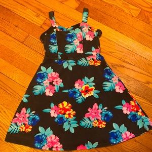 Girls size 8 Justice dress